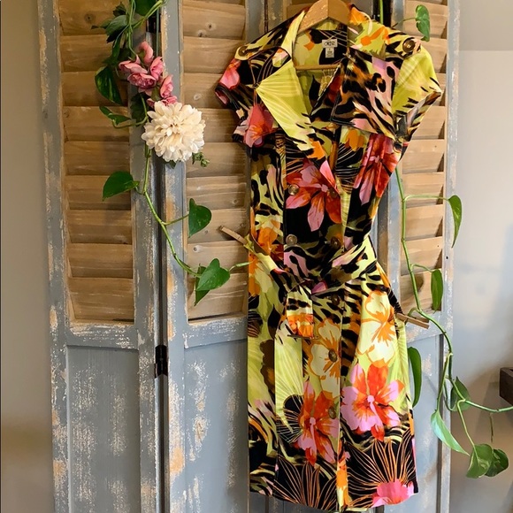 Cache Bold tropical shortsleeve trench style dress